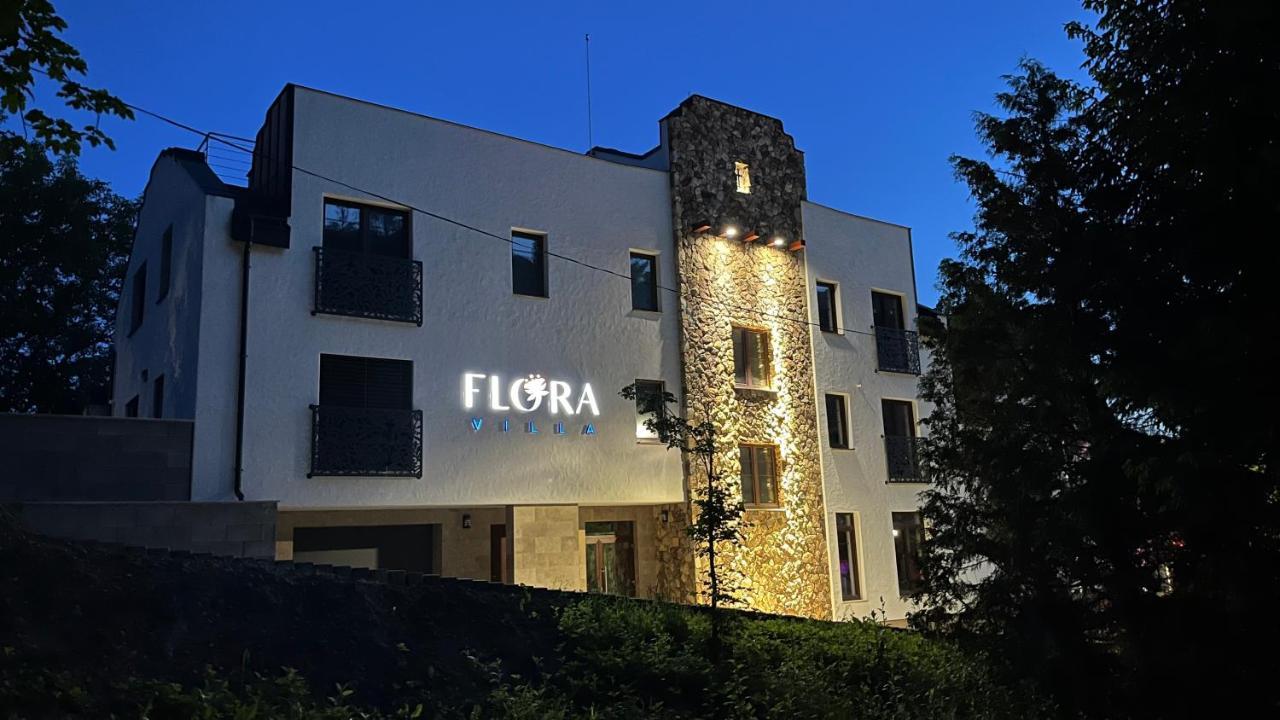 Floravilla Rajecké Teplice Extérieur photo